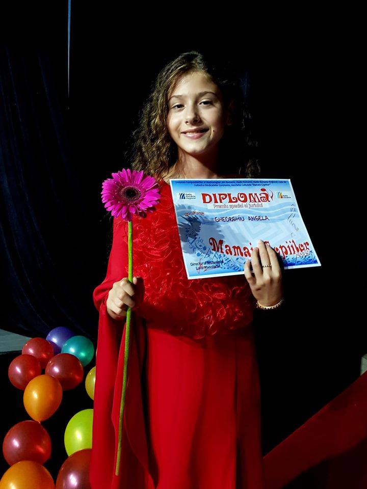 Artista Angela Ioana Gheorghiu, un nou interviu la RomâniaVipPress!